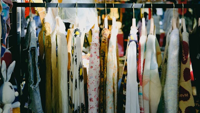 Как убедить клиентов покупать секонд: аргументы для сомневающихся