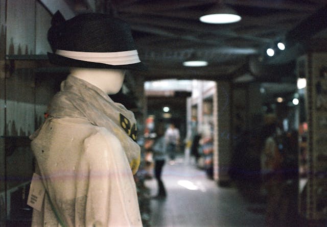 Почему хороший продавец одежды дороже любой рекламы