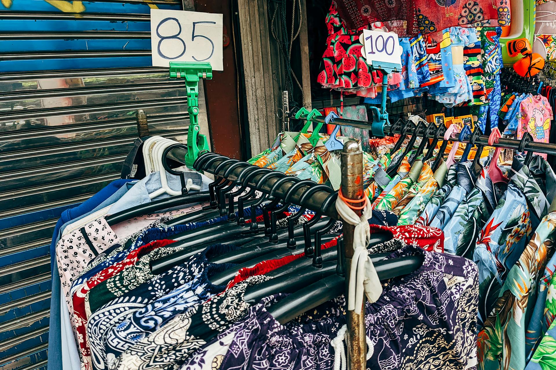 Почему покупатели доверяют магазинам с «живыми» отзывами и фото клиентов